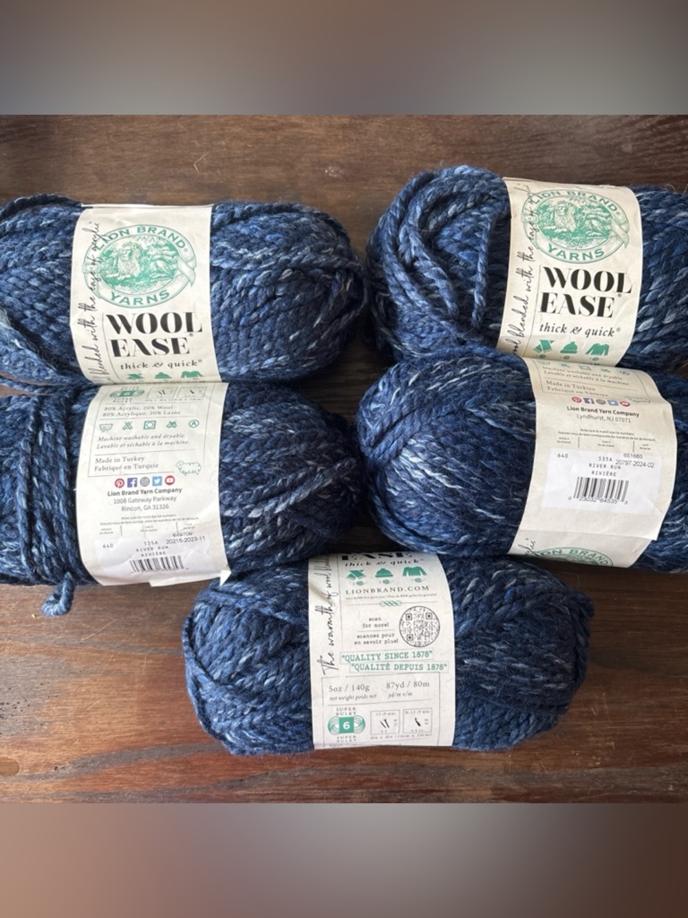 Lion Brand Wool-Ease Thick & Quick Yarn - Denim Blue